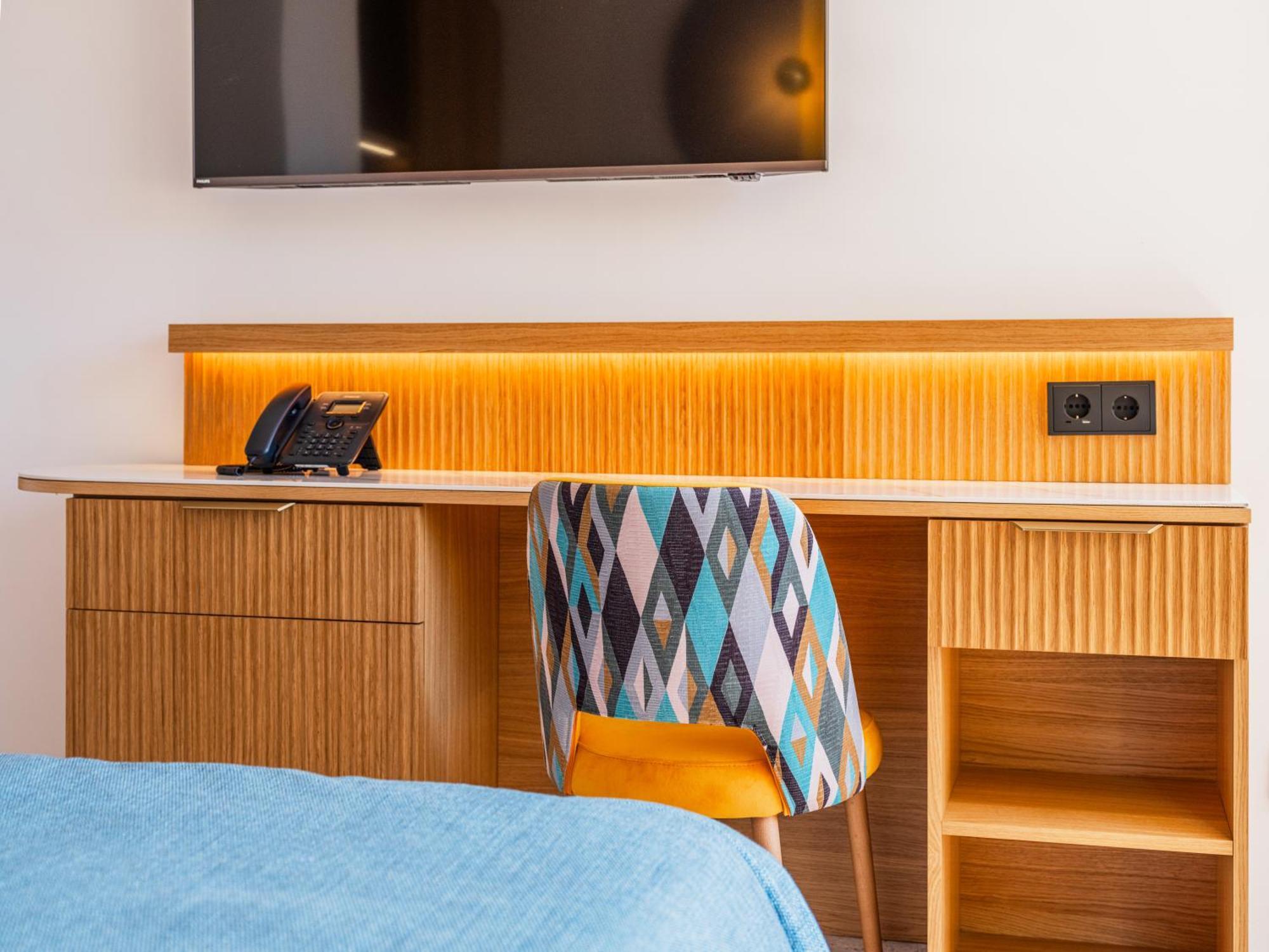 Superior Single Room